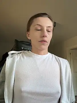 Heidi Harper online show from February 14, 2025, 3:47 pm