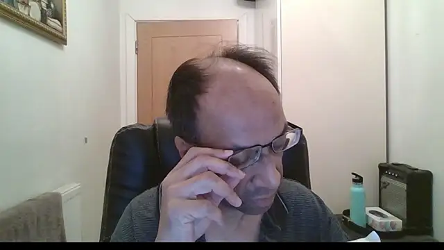 rauncher1 online show from February 1, 2026, 9:18 am