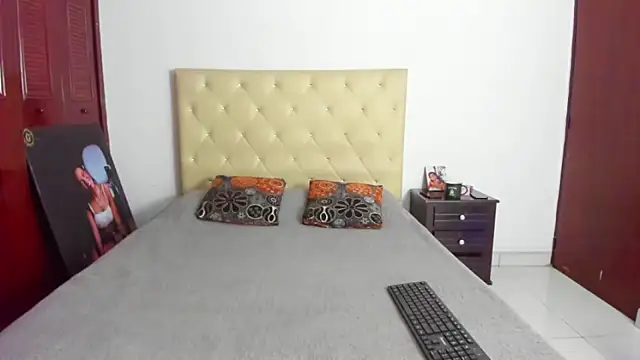 LUISSA  online show from November 16, 2025, 11:37 am