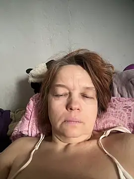 Snapshot of Susanel chatting on May 9, 2026, 7:56 am Susanel online show from May 9, 2026, 7:56 am