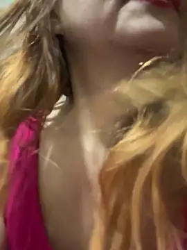 Susanel online show from February 26, 2026, 10:21 pm