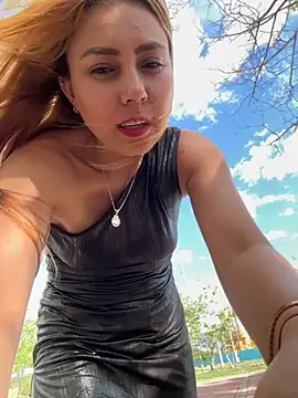 Snapshot of Brittanyrosexx chatting on October 24, 2025, 8:08 pm Brittanyrosexx online show from October 24, 2025, 8:08 pm