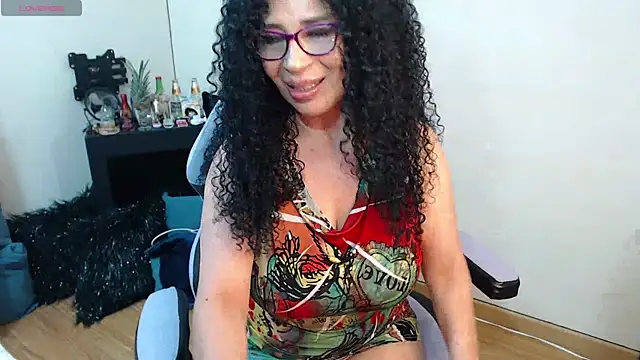 sophialxxx online show from May 8, 2026, 11:41 pm