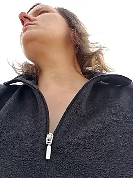 Snapshot of Cutegirlforyou chatting on May 25, 2026, 6:34 am Cutegirlforyou online show from May 25, 2026, 6:34 am
