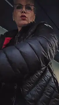 Snapshot of elacoquette chatting on October 25, 2025, 3:12 pm elacoquette online show from October 25, 2025, 3:12 pm