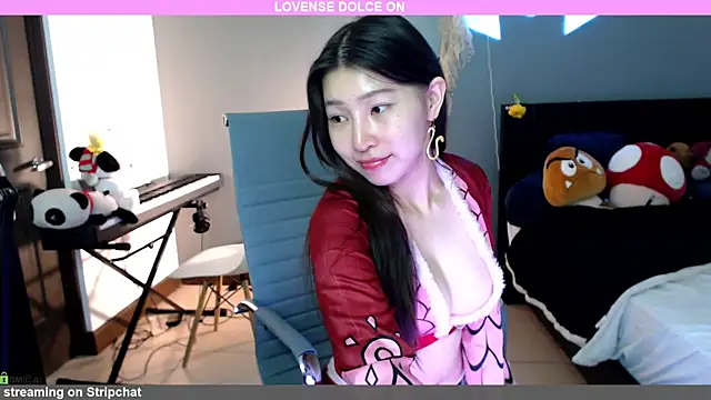 minarocket  online show from January 24, 2025, 4:49 pm