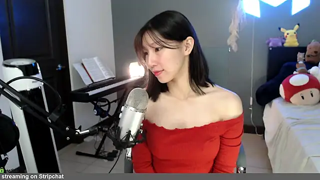 minarocket  online show from February 10, 2026, 2:27 pm