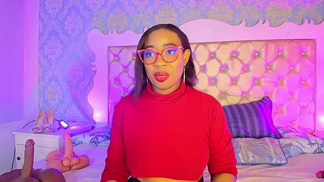 CaseyMoon online show from March 6, 2026, 12:33 pm