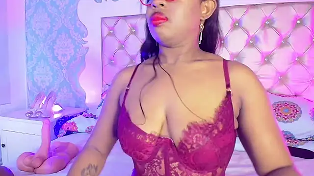 CaseyMoon online show from April 14, 2026, 12:43 pm