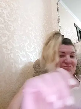 Snapshot of VeronikaBless chatting on September 26, 2025, 1:51 pm VeronikaBless online show from September 26, 2025, 1:51 pm