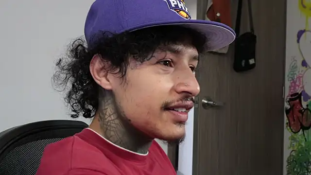 trieone online show from April 3, 2026, 11:38 am