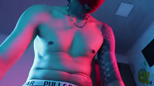 trieone online show from April 14, 2026, 1:21 am