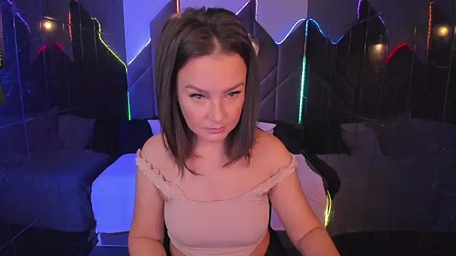 Snapshot of MilenaMellow chatting on November 14, 2025, 8:45 pm MilenaMellow online show from November 14, 2025, 8:45 pm