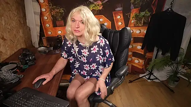 JessicaNylonQueen online show from October 26, 2025, 12:27 pm