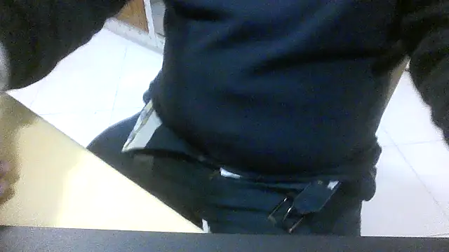 polloiw online show from December 2, 2025, 2:19 pm