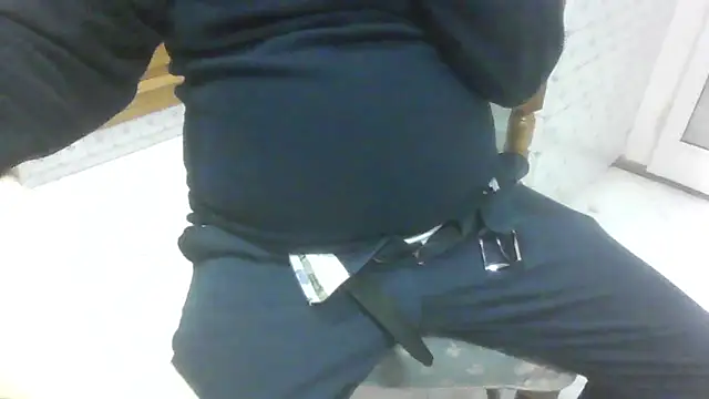 polloiw online show from October 4, 2025, 9:38 pm