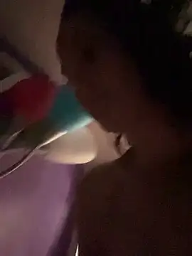 Snapshot of lolabunny9 chatting on February 12, 2025, 1:06 pm lolabunny9 online show from February 12, 2025, 1:06 pm