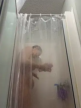 lolabunny9 online show from April 12, 2026, 3:37 pm