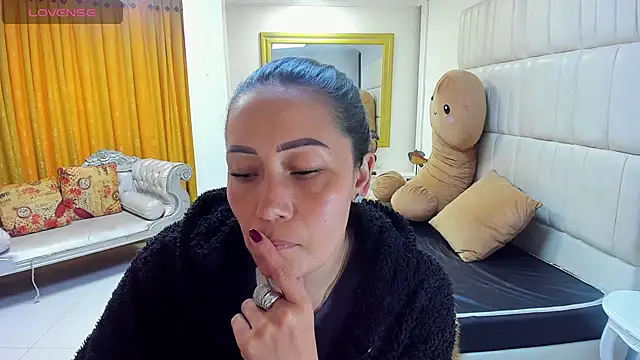 gaby trent online show from March 18, 2025, 3:55 pm