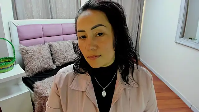 Snapshot of gaby_trent chatting on May 26, 2026, 4:49 pm gaby trent online show from May 26, 2026, 4:49 pm