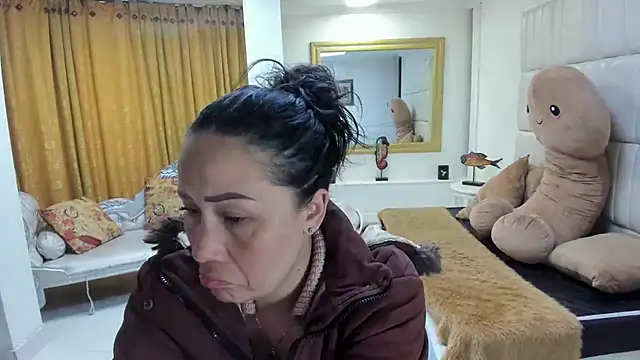 gaby trent online show from September 12, 2025, 1:00 pm