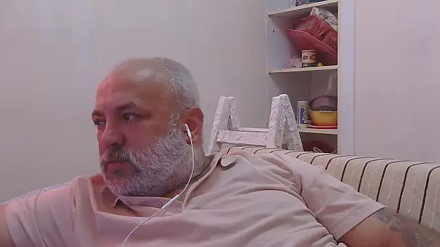 husoizmir online show from May 30, 2026, 12:11 pm