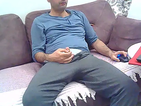 Snapshot of hoturkishman31 chatting on April 13, 2026, 7:07 pm hoturkishman31 online show from April 13, 2026, 7:07 pm