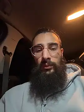 Snapshot of Av0caT chatting on December 21, 2025, 6:53 pm Av0caT online show from December 21, 2025, 6:53 pm