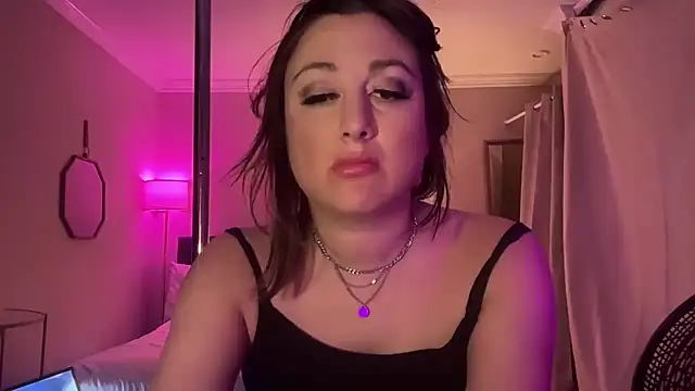 CrazyKittenMeow online show from October 19, 2025, 7:00 am