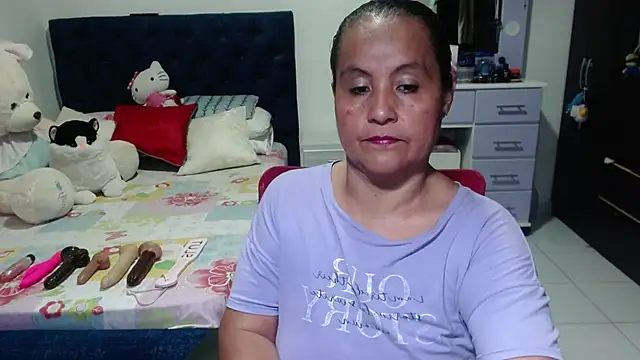 pervert mommy  online show from November 6, 2025, 11:14 am