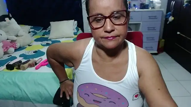 pervert mommy  online show from March 1, 2026, 2:06 pm