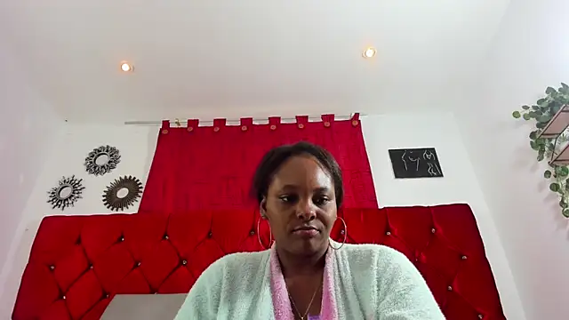 Snapshot of harleyevaans chatting on March 6, 2025, 12:41 pm harleyevaans online show from March 6, 2025, 12:41 pm