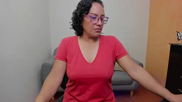 Snapshot of scarlet_wet chatting on June 2, 2026, 11:16 pm scarlet wet online show from June 2, 2026, 11:16 pm