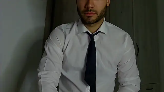 Justynn1 online show from October 20, 2025, 8:53 pm