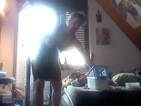 Snapshot of Genius1606 chatting on September 9, 2025, 5:00 pm Genius1606 online show from September 9, 2025, 5:00 pm