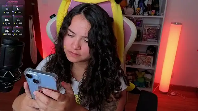 Snapshot of Sweet_sully__ chatting on September 23, 2025, 8:10 am Sweet sully online show from September 23, 2025, 8:10 am