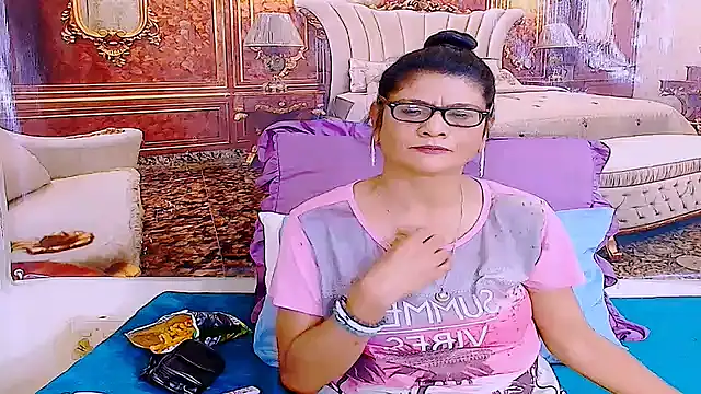 IndianAllure online show from June 10, 2026, 5:30 am