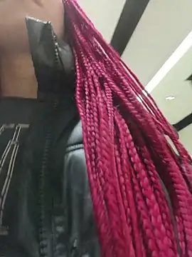 Frost foxy online show from January 9, 2026, 3:35 am