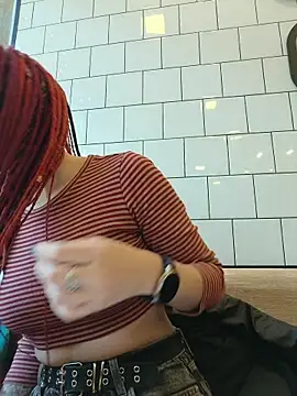 Frost foxy online show from October 26, 2025, 2:34 am