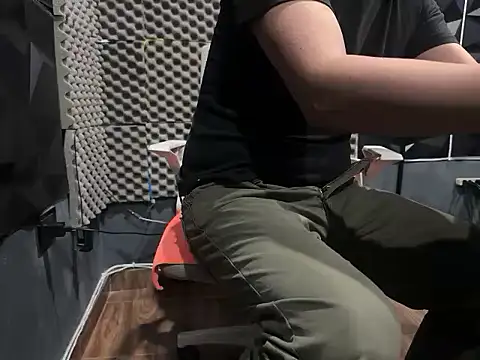 TheSantis online show from September 12, 2025, 9:03 pm