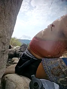 Snapshot of DAELAA chatting on March 29, 2026, 6:53 pm DAELAA online show from March 29, 2026, 6:53 pm