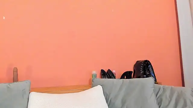 Dirty-Bya online show from January 12, 2026, 7:53 pm