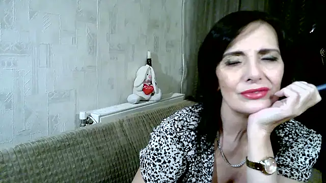 Snapshot of DreamMarianna chatting on March 6, 2026, 9:54 pm DreamMarianna online show from March 6, 2026, 9:54 pm