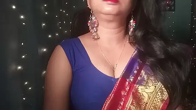 Snapshot of YourModhu chatting on June 27, 2026, 5:52 pm YourModhu online show from June 27, 2026, 5:52 pm