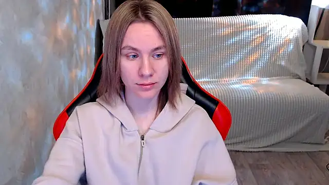 Mila Jon online show from November 25, 2025, 3:51 am