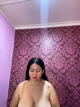 juliana diaz online show from November 13, 2025, 11:36 am