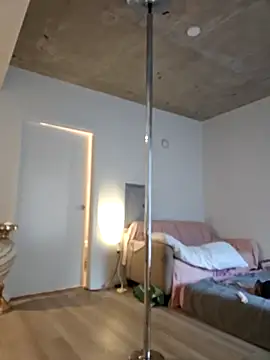 NikiFm online show from November 7, 2025, 9:19 pm