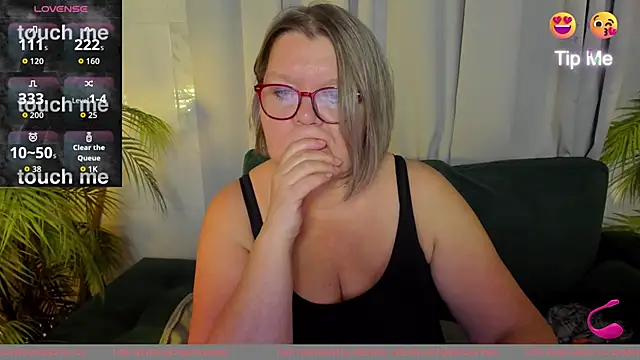 Shannonshine online show from September 30, 2025, 5:24 am