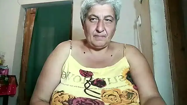 Snapshot of ExquisiteMature chatting on September 22, 2025, 8:42 am ExquisiteMature online show from September 22, 2025, 8:42 am