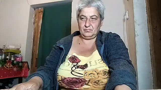 Snapshot of ExquisiteMature chatting on September 27, 2025, 8:26 pm ExquisiteMature online show from September 27, 2025, 8:26 pm